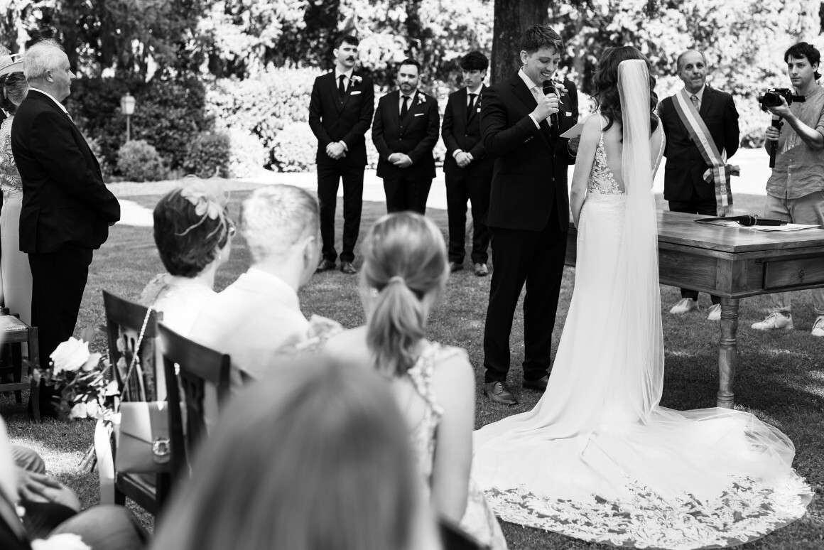 Ceremony in tuscany wedding